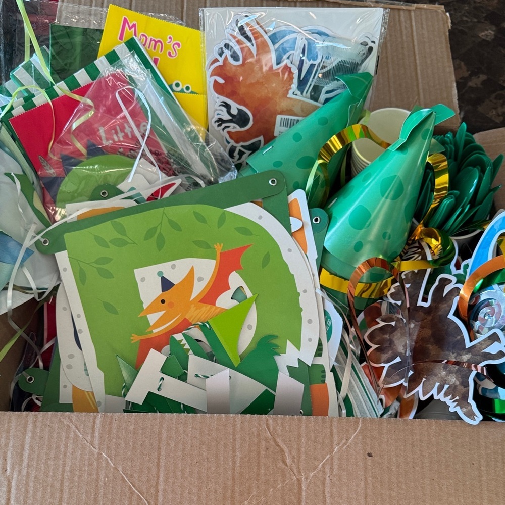 Jungle Animal Party Supplies Lot❤️